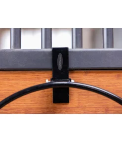 Support pliable pour remplir le filet à foin