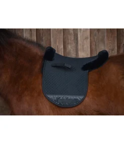 Tapis de selle islandais en véritable fourrure d'agneau